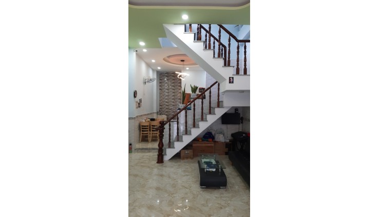 NHÀ ĐẸP Ở NGAY – 60M2, SỔ A4 - HXH NGUYỄN TƯ GIẢN GÒ VẤP – CHỈ 6 TỶ